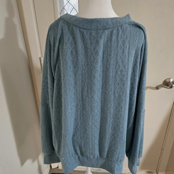 Long Sleeve Soft Knit Pattern XL Dear Scarlett Top - Picture 4 of 4